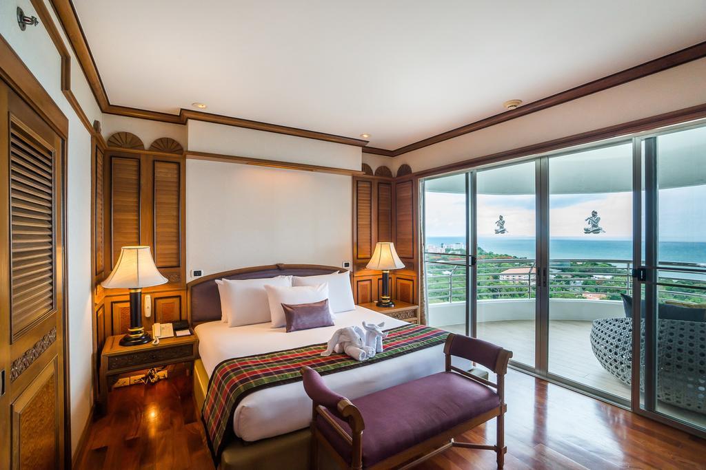 Royal Cliff Grand Hotel Pattaya Extérieur photo